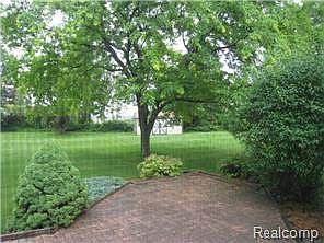 2nd image of 5495 Floria Dr