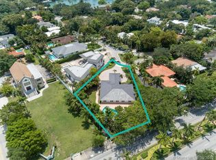 4800 Bay Point Rd, Miami, FL 33137