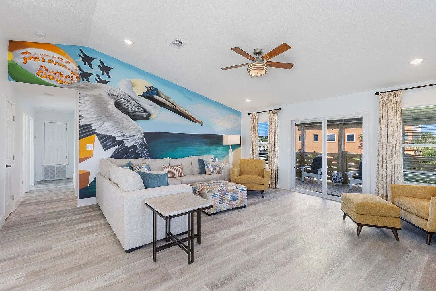 2 bed, 2.0 bath, 1280 sqft, $2,662 — Photo 2