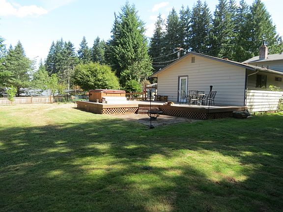 5th image of 3604 97th Dr SE