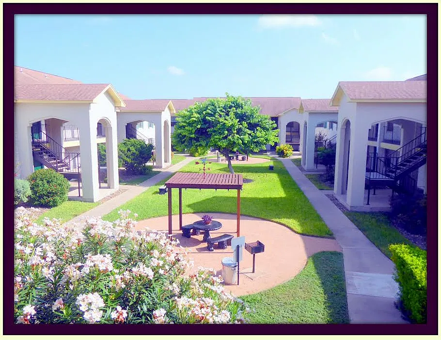 Paseo Del Sol
