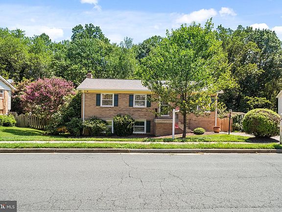 2nd image of 13415 Kingsman Rd