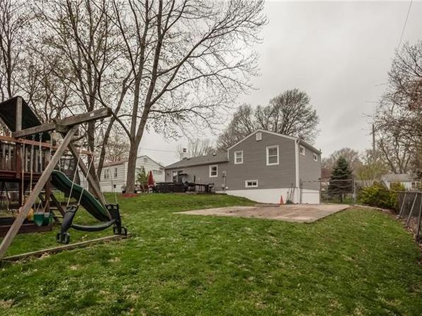 2805 N Spring St, Independence, MO 64050