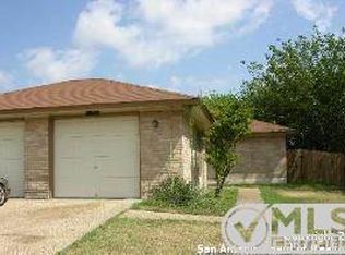 8863 Meadow Range St, San Antonio, TX 78250