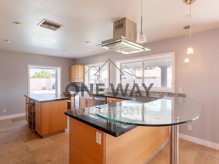 1325 W Lobo Ave — Photo 20