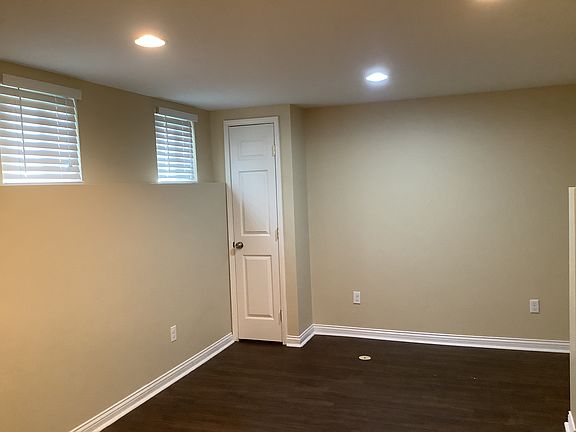 2nd image of 2888 Brown Deer Ct