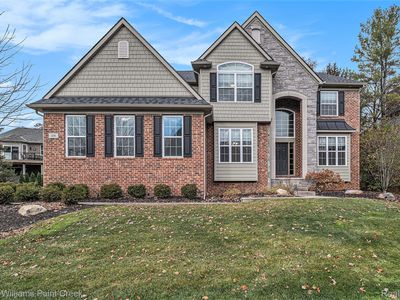 108 Greenan Ln, Lake Orion, MI, 48362