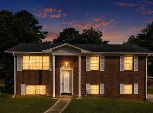 5800 Longview Dr, Adamsville, AL 35005