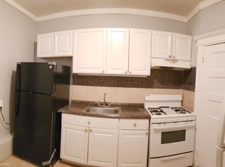 130 Wade St, Jersey City, NJ 07305
