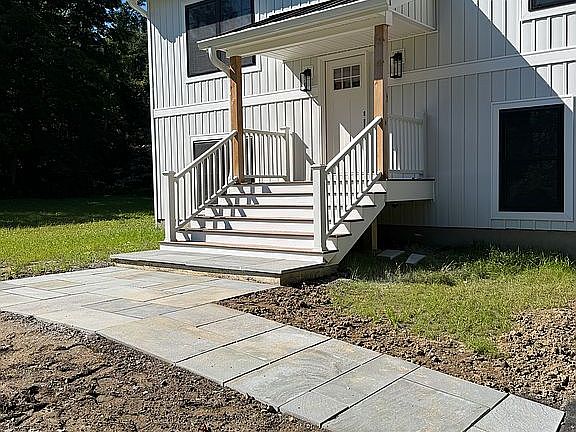 2nd image of 55 School House Ln