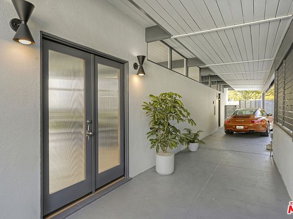 5th image of 2780 Woodshire Dr