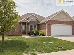 10305 Lucca Ln, Peculiar, MO 64078