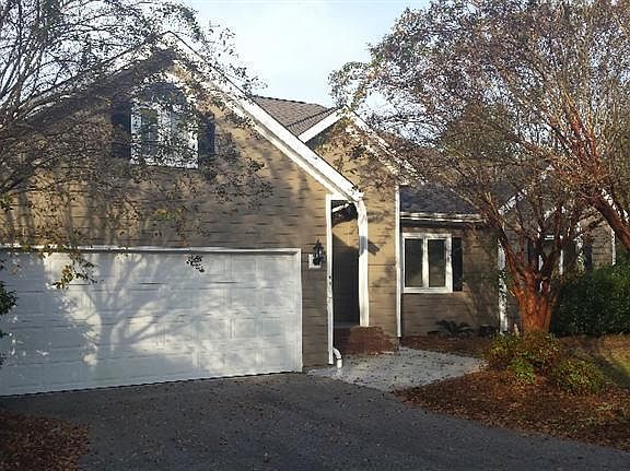 2nd image of 4137 NE Devonshire Lane SE