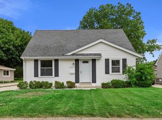 7949 47th Ct, Kenosha, WI 53142