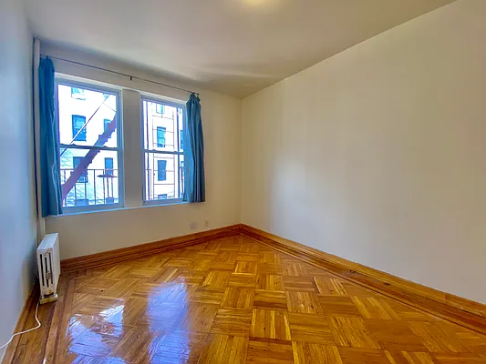 Rented by Compass | media 2