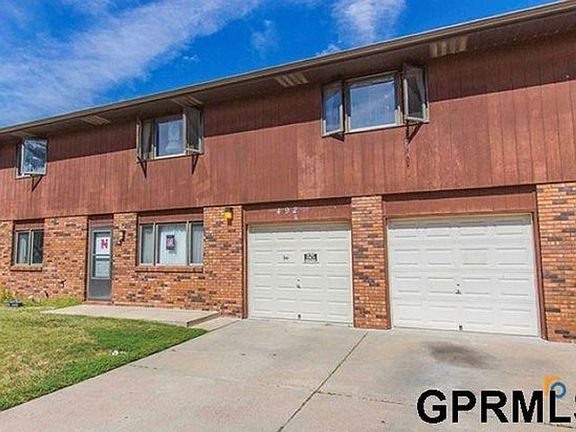 3rd image of 4928 Walker Ave #9