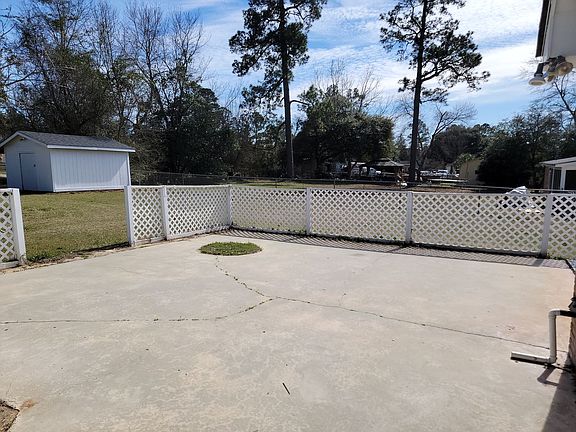 4th image of 2740 Hillcrest Ave