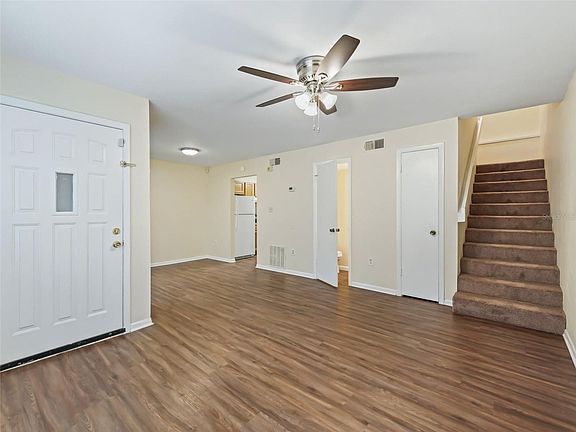 3rd image of 4331 SW 67th Ter