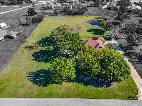 10716 Meadowbrook Blvd, Forney, TX 75126