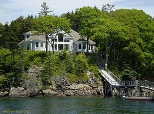 54 Stone Cove Rd, Boothbay, ME 04537
