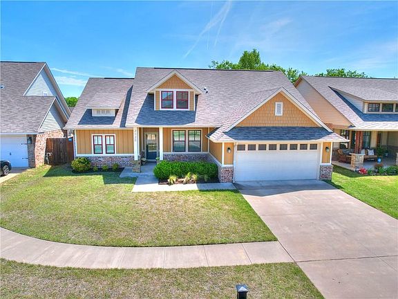 2nd image of 2120 Avondale Dr