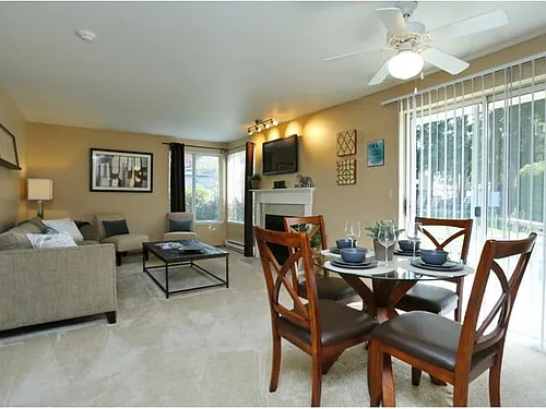 Floor plan 2 Bed + 2 Bath