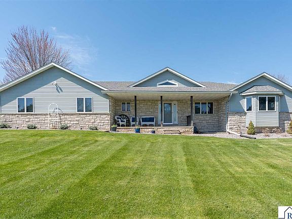 2nd image of 6106 Shamrock Dr