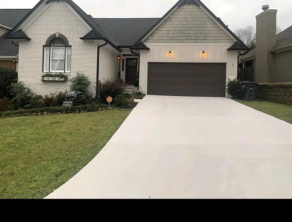 1st image of 528 Crestway Cir