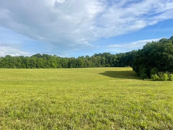 286 S Ray Rd, Portland, TN 37148