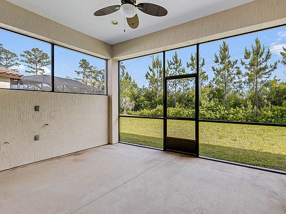 3rd image of 2861 Bastia Ct