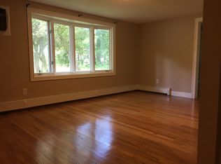 17 Baldwin Dr, Hampden, MA 01036