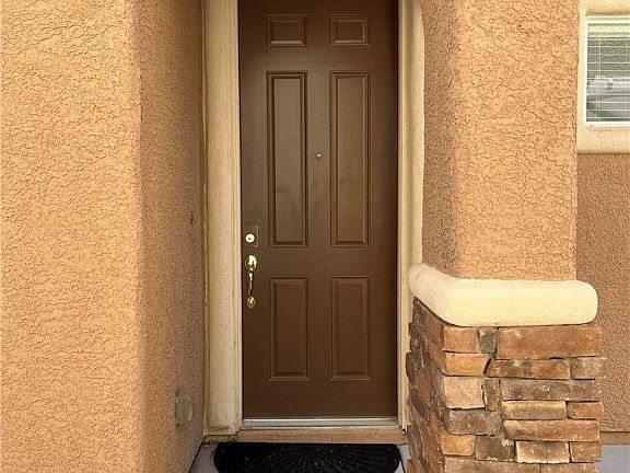 5th image of 9764 Bedstraw St