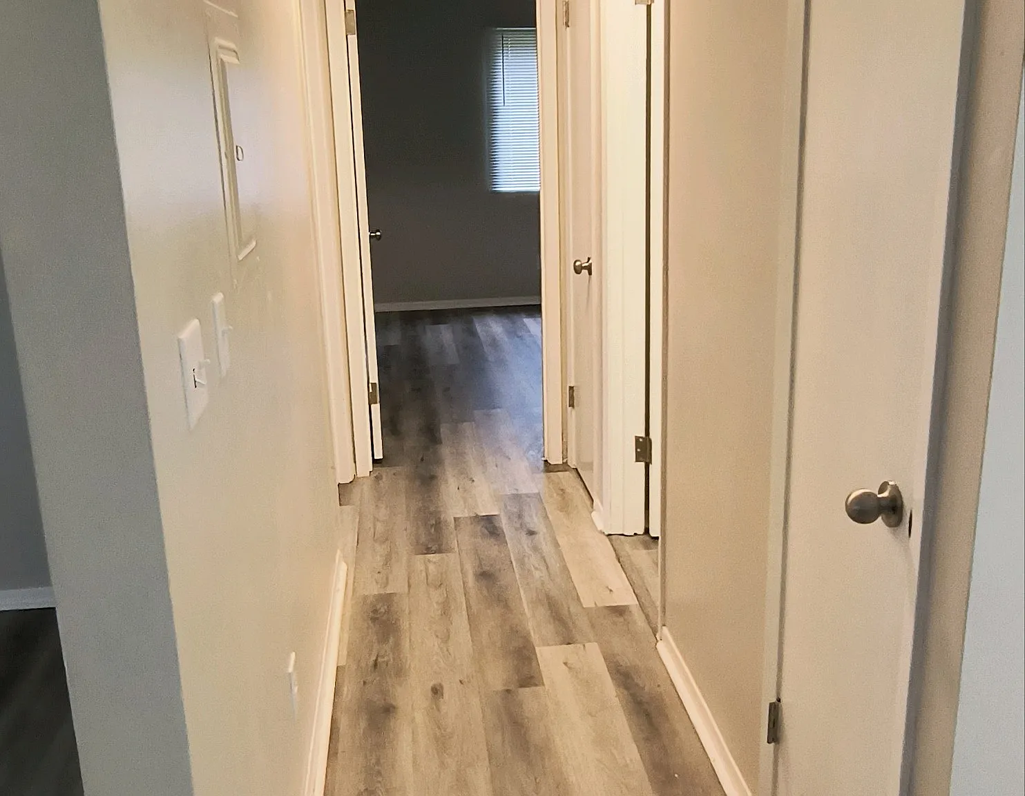 2 bed, 913 sqft, $1,350 — Photo 3
