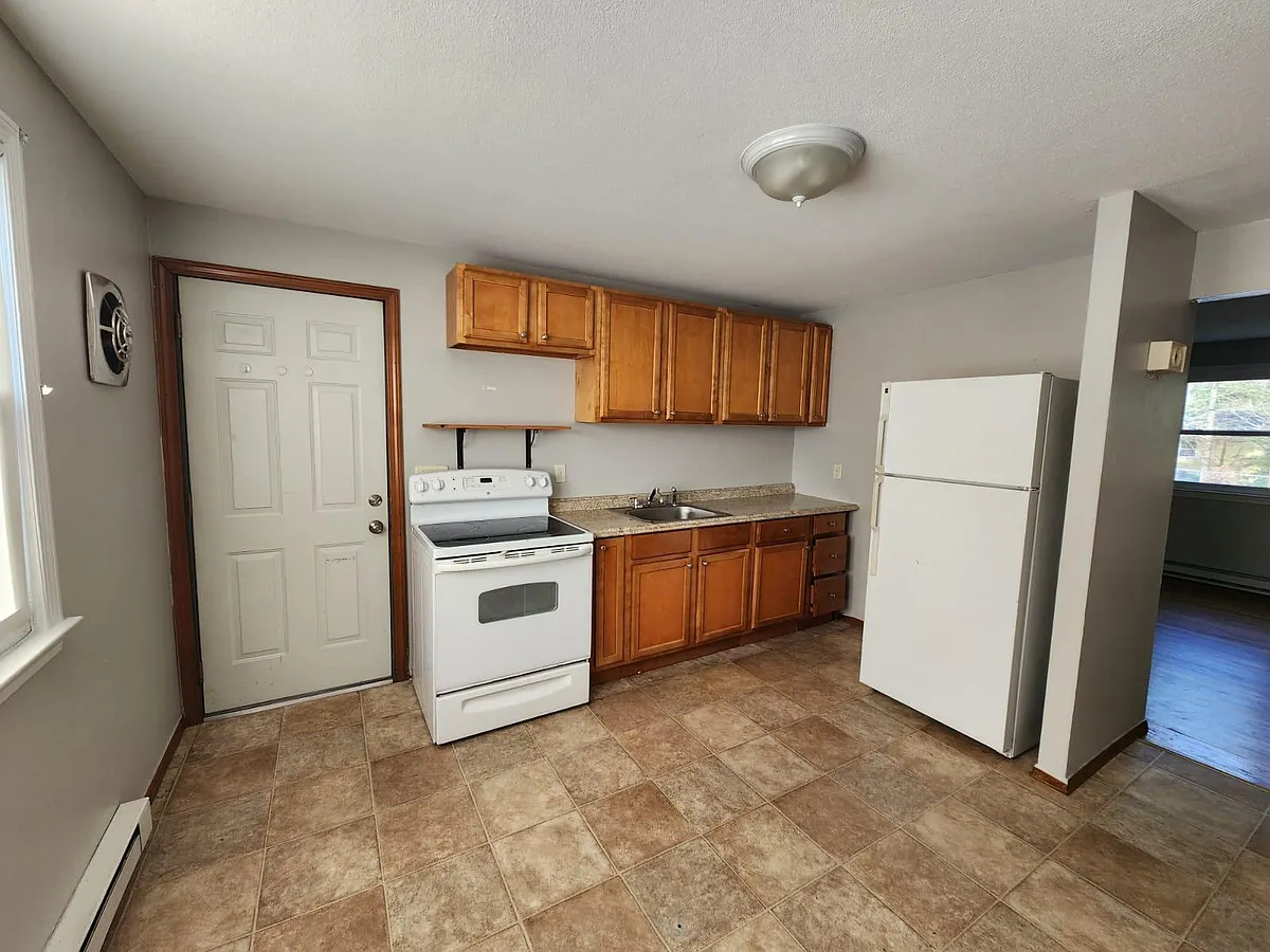 Building Photo - 7 Wilcox Ln #7B