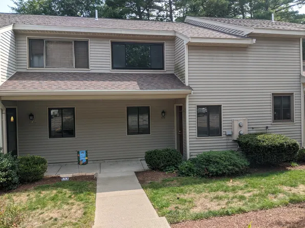 176 Highwood Dr, Franklin, MA 02038