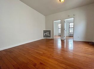 224 53rd St APT 3, Brooklyn, NY 11220