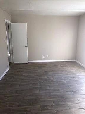 2nd image of 6200 W Tidwell Rd APT 2605