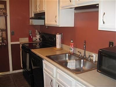 2nd image of 8592 Evergreen Dr