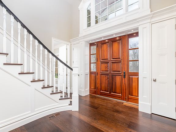 22 Bridle Path Drive