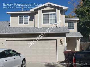 588 S Curtis Rd, Boise, ID 83705