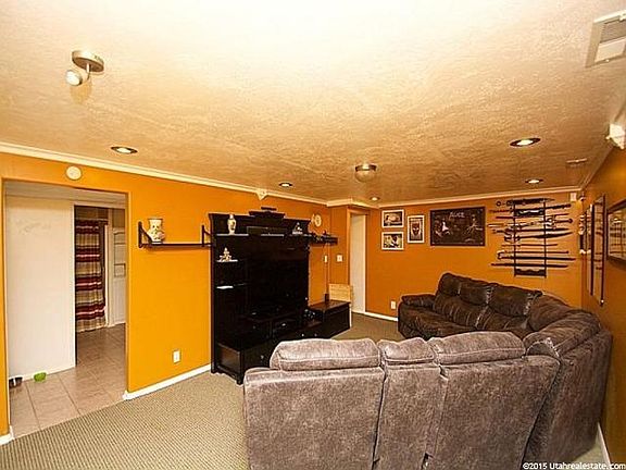 4th image of 3855 W Rawhide Dr