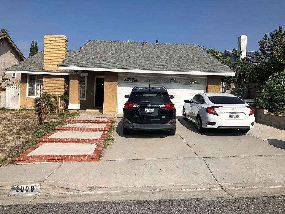 1st image of 2009 E Lainie St