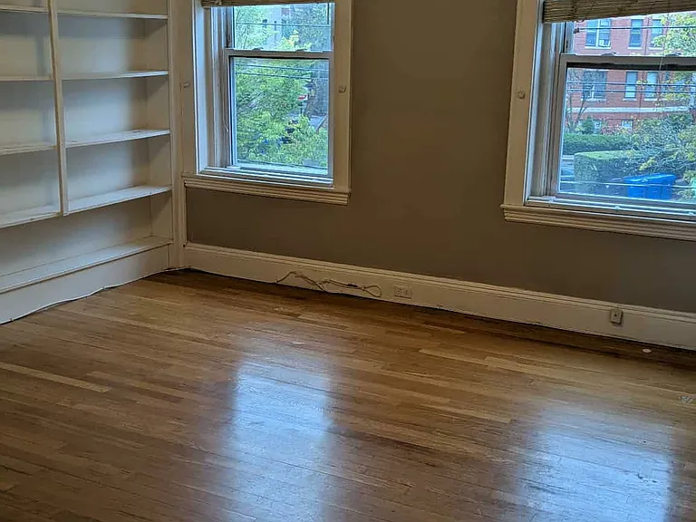 187 Winthrop Rd #3 — Photo 7