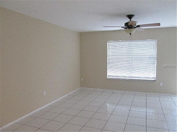 4th image of 2563 Fairbrook St
