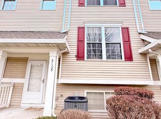 3105 Woodside Dr, Joliet, IL 60431