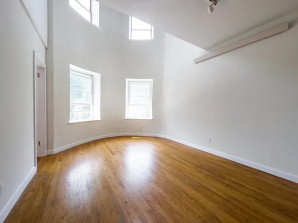 103 Cedar St Floor 2, Roxbury, MA 02119