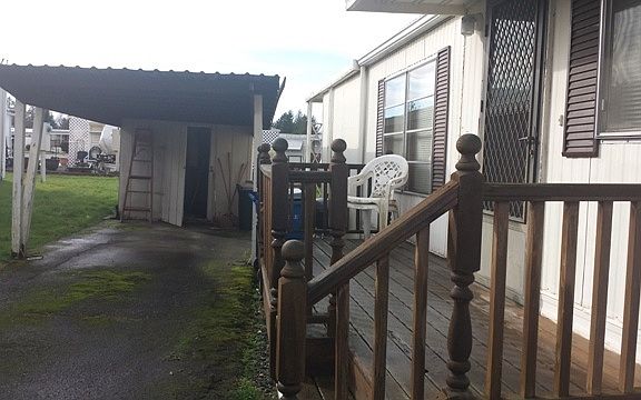 4th image of 1709 NE 78th St