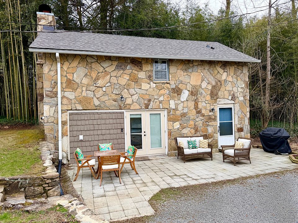 2-Story Single Family Home