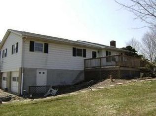 5465 High Point Rd, Glenford, OH 43739