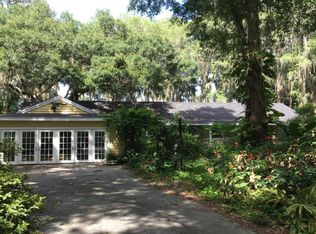 17323 Linda Vista Cir, Lutz, FL 33548